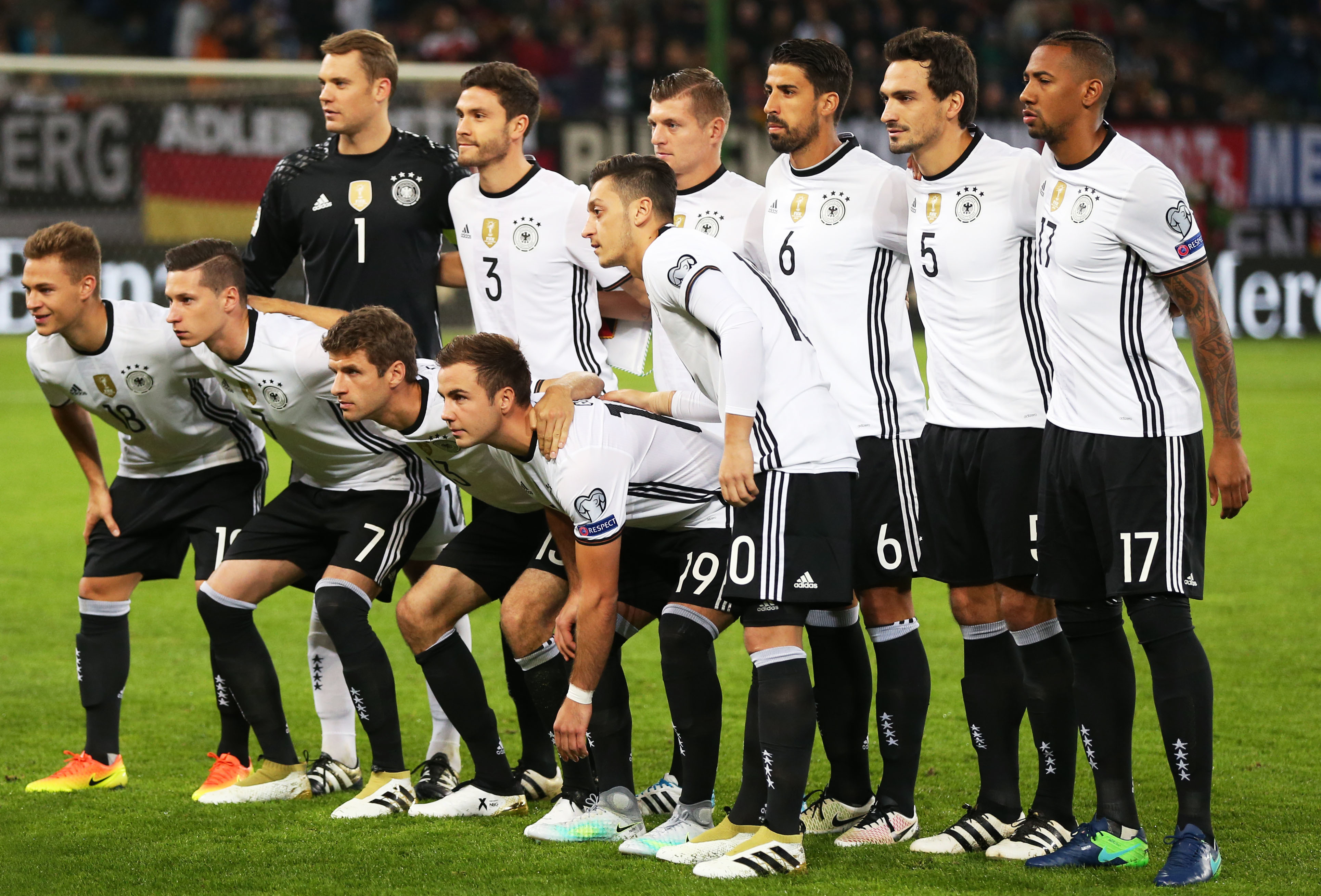 记者：卡马文加腿筋疼痛，可能缺席法国与乌克兰的比赛